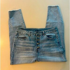 Sound/Style Button Fly Ankle Cropped Jeans, Women’s 14